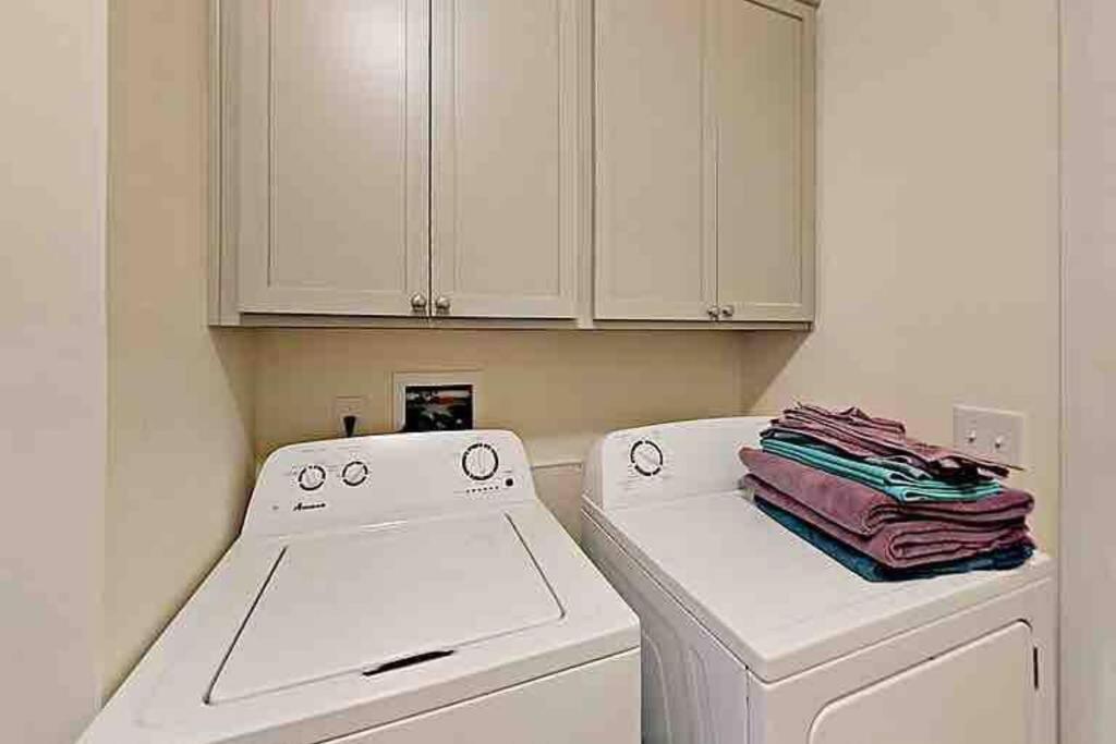 Serenity Views Comfort - Close To City & Parkway! Weaverville エクステリア 写真