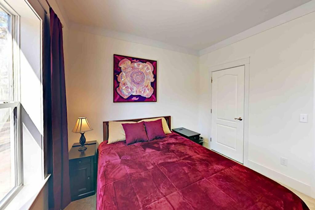 Serenity Views Comfort - Close To City & Parkway! Weaverville エクステリア 写真